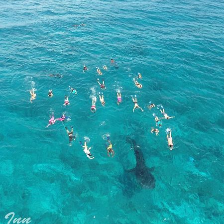 Ras Beach Inn Rasdhoo エクステリア 写真