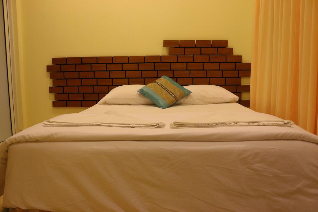 Ras Beach Inn Rasdhoo エクステリア 写真
