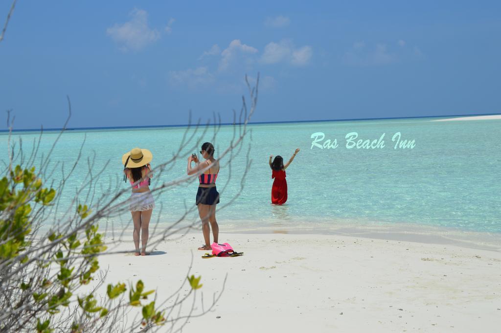 Ras Beach Inn Rasdhoo エクステリア 写真