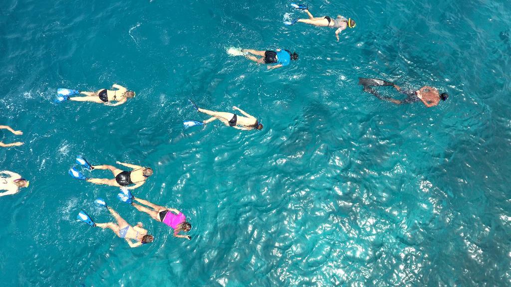 Ras Beach Inn Rasdhoo エクステリア 写真