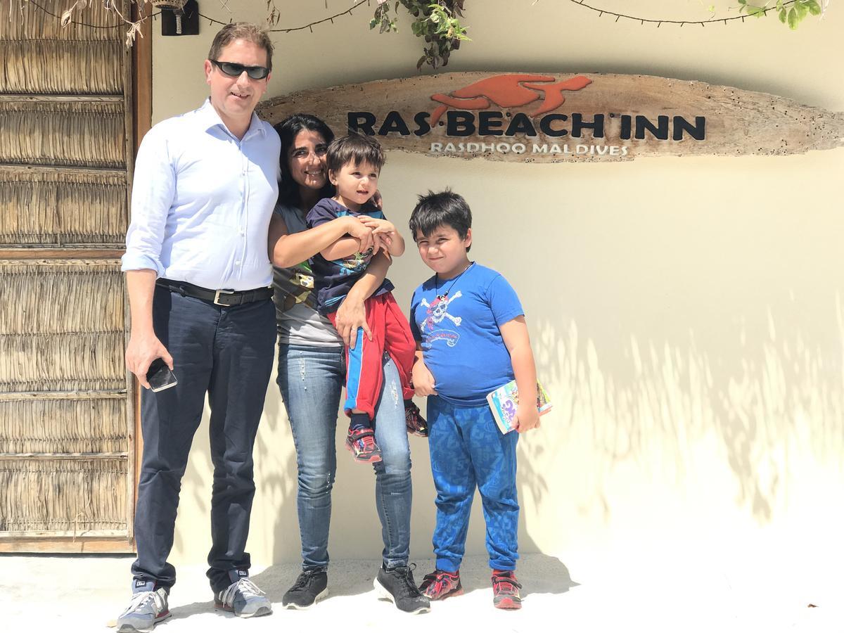 Ras Beach Inn Rasdhoo エクステリア 写真